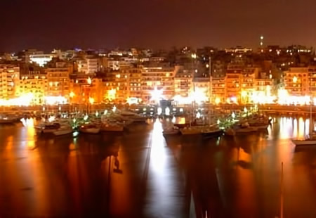 piraeus port by night